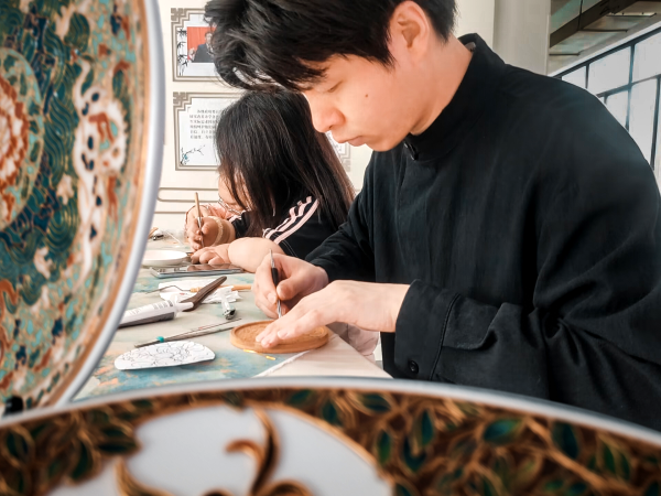 【教师风采】费勤龙：为特教梦想而努力